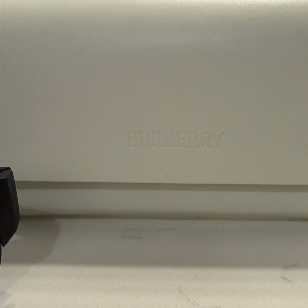 Burberry Black Shield Visor Sunglasses - Picture 4 of 6